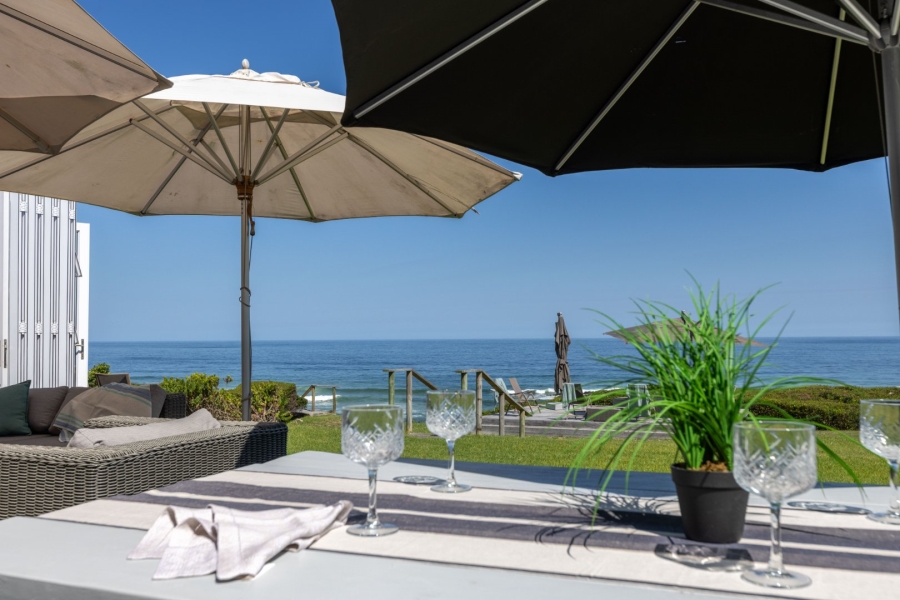 8 Bedroom Property for Sale in Keurboomstrand Western Cape